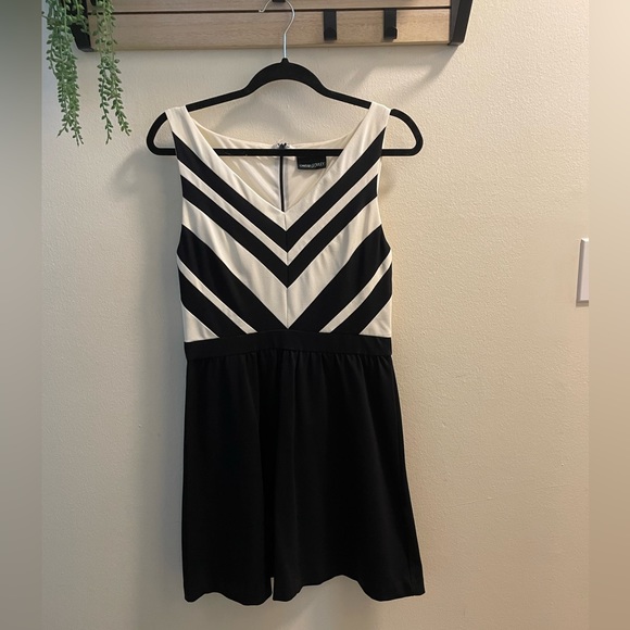 Black and White Formal Dress - Picture 1 of 3